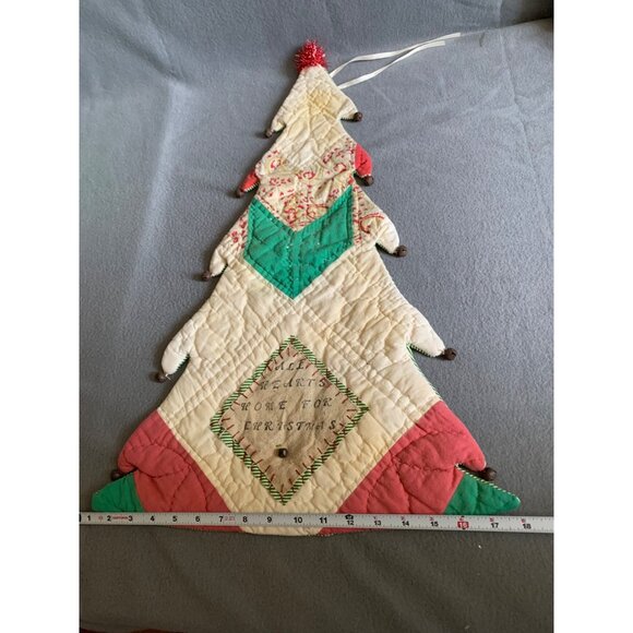 Quilted Patchwork Christmas Tree Wall Hanging With "Home For Christmas" Message - Picture 4 of 14